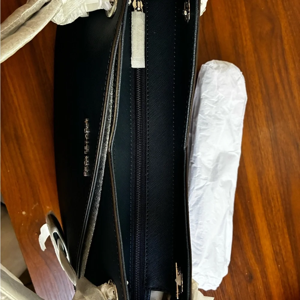 Michael Kors Dark Blue Tote Bag - Picture 7 of 8